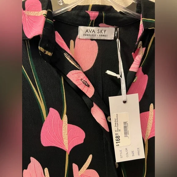 Fighting Eel / Ava Sky NWT Dress Azur Short in Cupid Anthurium XS - Picture 3 of 7